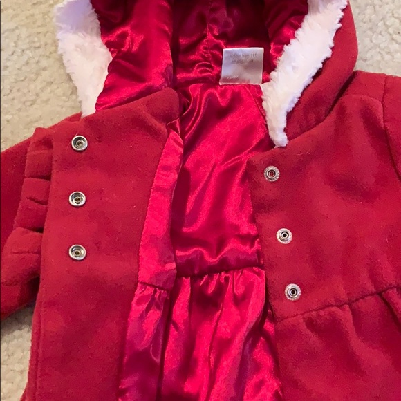 Red winter dress coat! - Picture 4 of 4